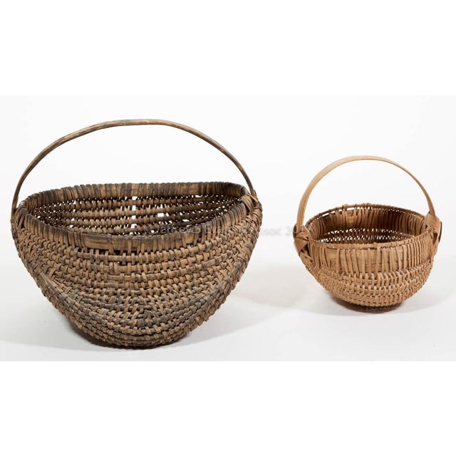 Pair of Antique Virginia Rib-Type White Oak Woven Baskets For Sale - Image 4 of 4