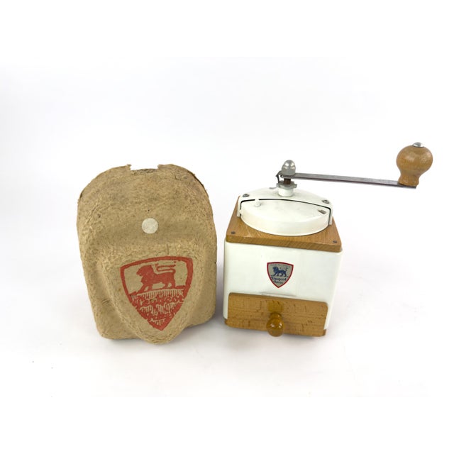 Vintage French Peugeot Frères Coffee Grinder With Original Box – Mid-20th Century For Sale - Image 13 of 16