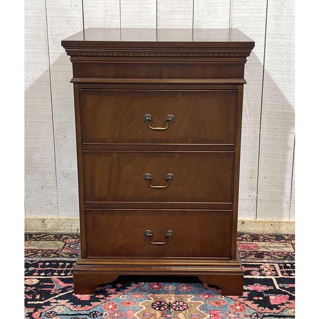 English Mahogany Chest of Drawers, 1950s For Sale - Image 14 of 14