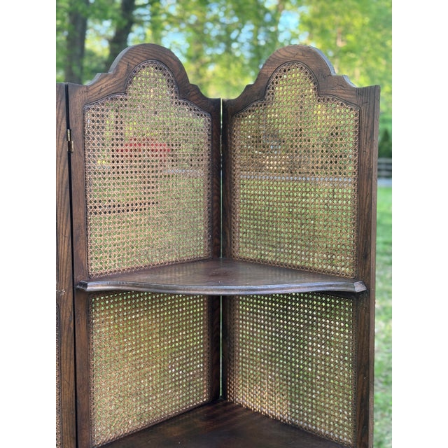 Late 20th Century Oak & Cane Folding Corner Shelf Screen, British Colonial–Style Arched Étagère Divider For Sale - Image 9 of 13