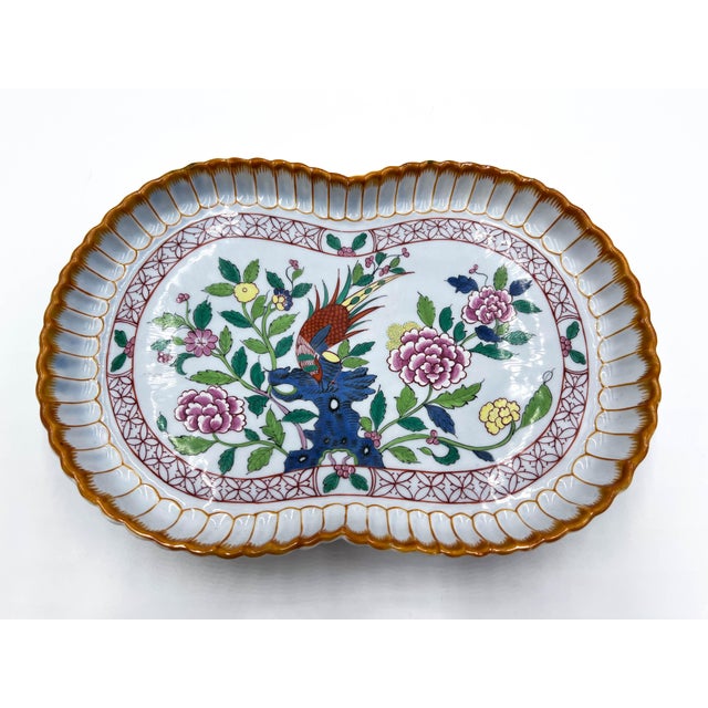 A masterwork of 1960s Hungarian artistry, this Herend porcelain dish showcases the meticulous hand-painting and artisanal...