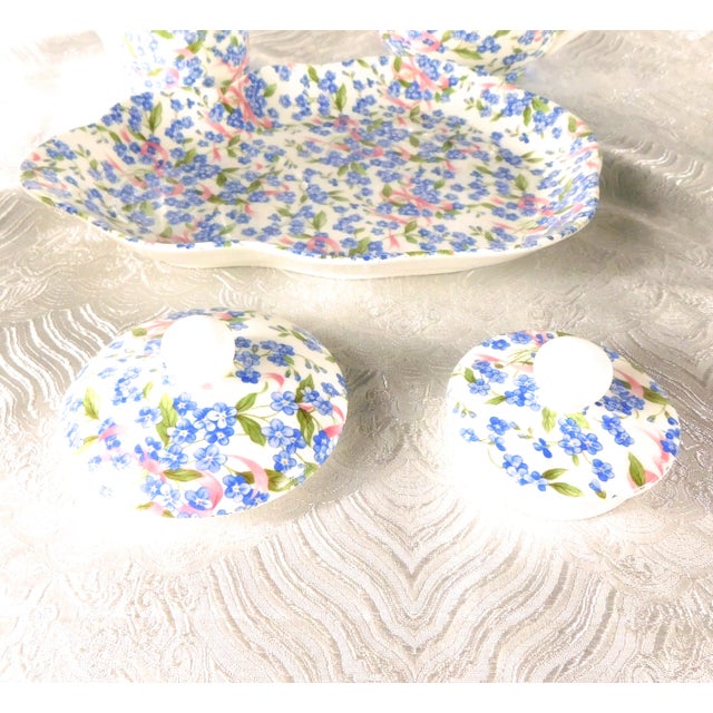1980s 1980s David Michael China Set of a Teapot, Serving Tray and Covered Teacup For Sale - Image 5 of 12