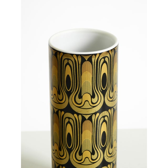 Porcelain Vases by Björn Wiinblad for Rosenthal Studio-Linie, 1970s, Set of 2 For Sale - Image 11 of 17