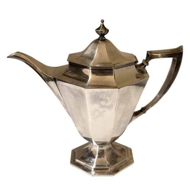 Elegant antique Pairpoint Sheffield four-piece silverplated coffee and tea service, made in the USA, circa 1920s....