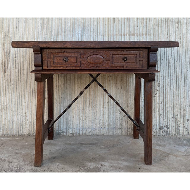 Spanish Spanish 1880s Walnut Side Table or Lady Desk, Carved Legs and Iron Stretcher For Sale - Image 3 of 13