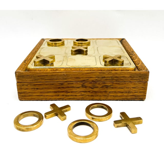 Brass Mid-Century Modern Brass Tic-Tac-Toe Game Set in Wood Box – Hollywood Regency / Desk Accessory For Sale - Image 8 of 13