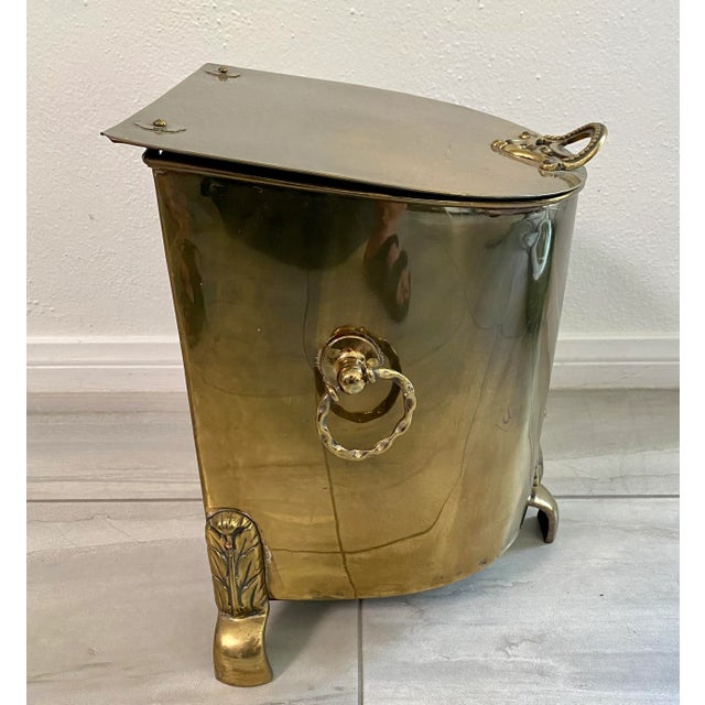 Antique Brass Plated Coal Hod with Insert For Sale In Palm Springs - Image 6 of 11