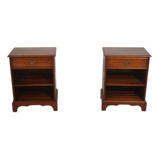 Pair Stickley Cherry 1 Drawer Nightstands For Sale