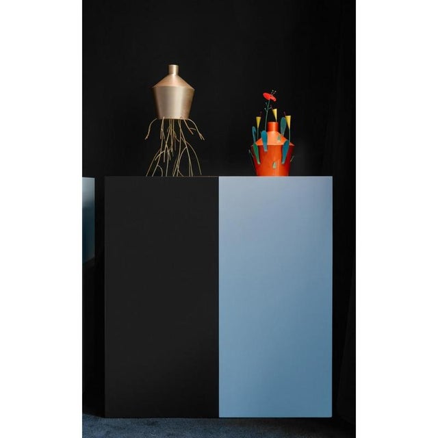 Metal Raw & Rainbow Alla Terra Sculpture in Powder-Coated Aluminum by Altreforme For Sale - Image 7 of 9