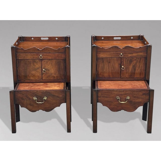 Exceptional and Very Rare Pair of Mid 18th-Century George III Period Flamed Mahogany Tray-Top Bedside Commodes An...