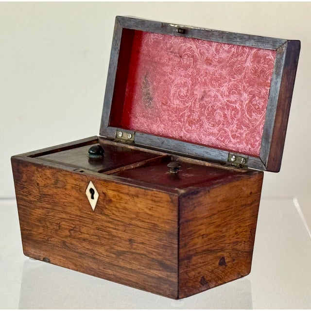 Brown 19th Century English Tea Caddy For Sale - Image 8 of 15