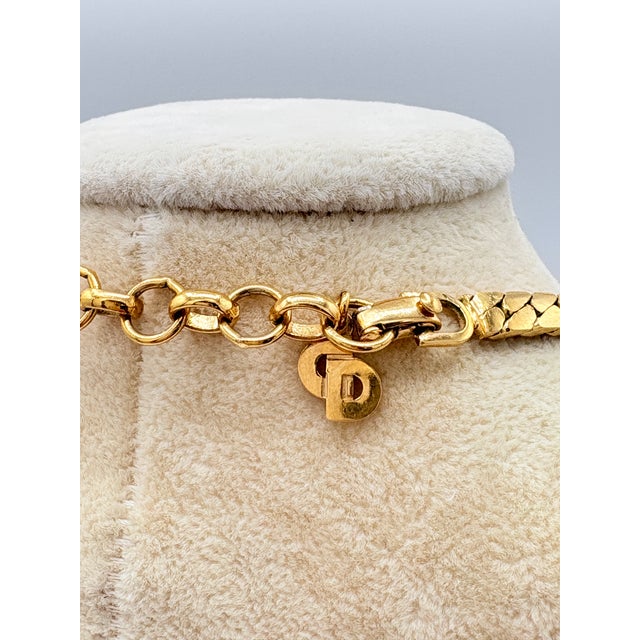 Christian Dior Christian Dior 1970s Gold‑Tone Necklace With Black Enamel & Crystal Pendant For Sale - Image 4 of 8