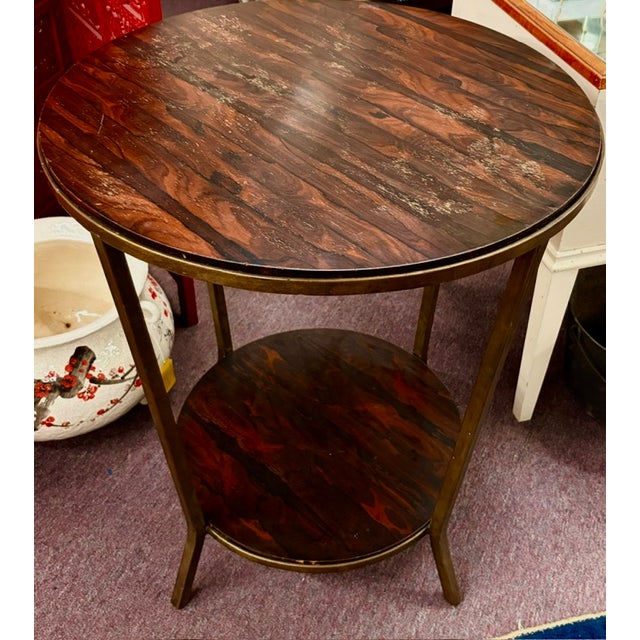 Mid-Century Modern Vintage Rosewood and Brass Finish Table Lamp With a Lower Gallery Shelf For Sale - Image 3 of 4