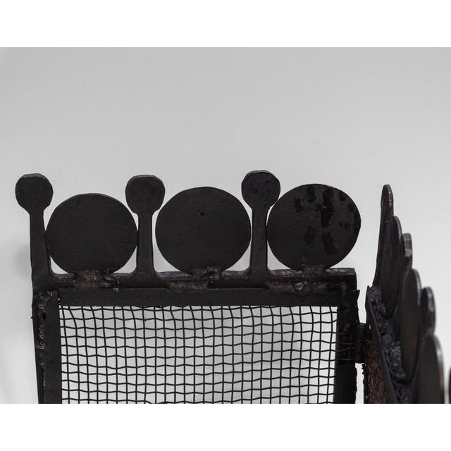 Low Mid-Century Swedish Sculptural Iron Fire Screen Sparke Guard after Bertil Vallien, 1970s For Sale - Image 11 of 14
