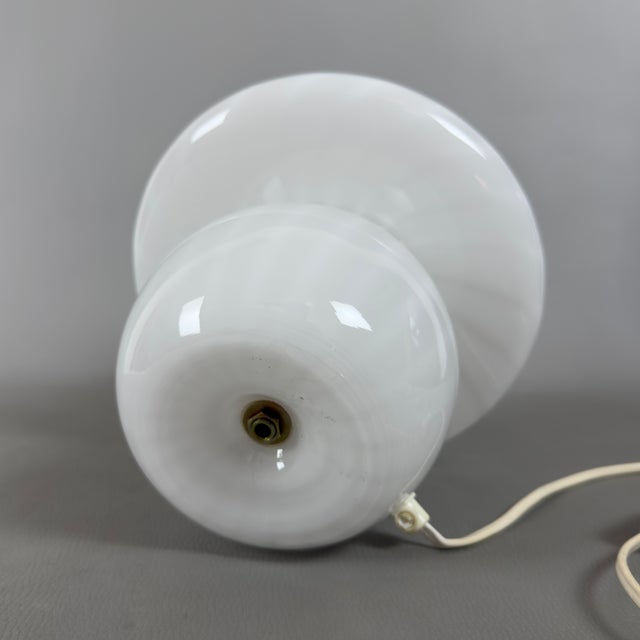 Vintage Space Age Mushroom Swirl Table Lamp in Murano Opal Glass, 1970s For Sale - Image 6 of 11