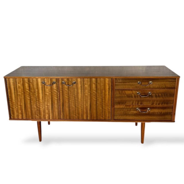 Brown Mid-Century Walnut and Teak Sideboard from Morris of Glasgow, 1970s For Sale - Image 8 of 11
