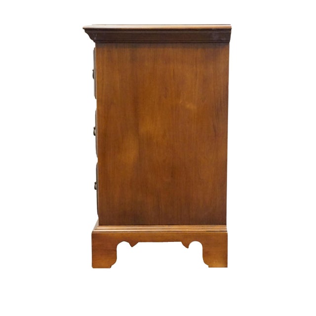 Broyhill Furniture Penn Colony Solid Cherry Early American Colonial 54" Double Dresser 2600-22 For Sale - Image 10 of 14