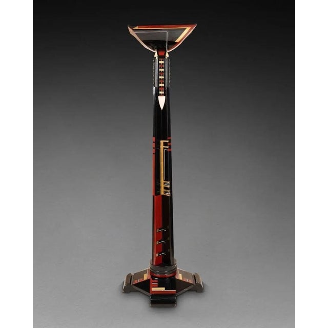Attributed to Jean Goulden (1878-1946) Lamp lamp in lacquered wood with geometric patterns in black, red, white, and gold....