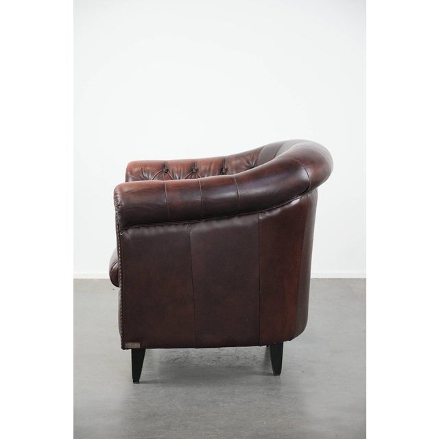 English-Style Chesterfield Club Chair in Cowhide Leather For Sale - Image 5 of 15