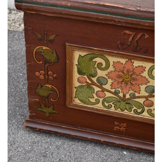 Late 19th Century Pine Trunk or Blanket Chest in Original Decorative Paint For Sale - Image 11 of 12