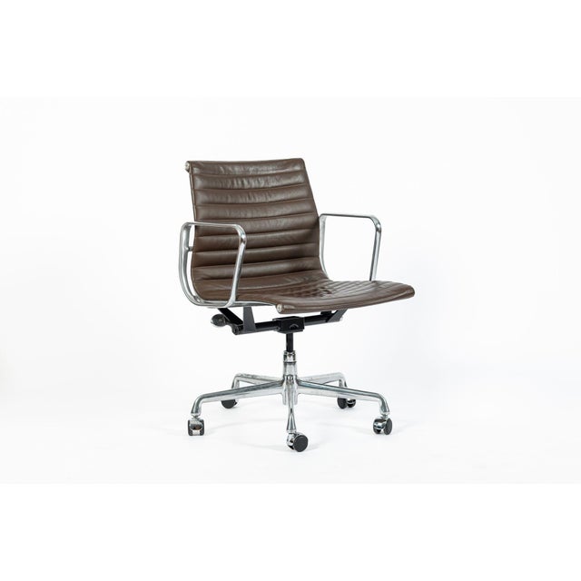 Eames Herman Miller Brown Leather Aluminum Group Thin Pad Desk Chair, 2008 For Sale - Image 9 of 18