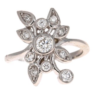 0.65 Carat Diamond Cocktail Ring 18 Karat White Gold, Size 7 For Sale