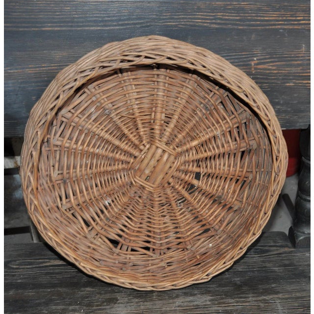 1940s Wicker Basket, 1940s For Sale - Image 5 of 6
