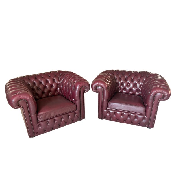 Chesterfield Sofas in Purple Leather, 1980, Set of 3 For Sale - Image 5 of 10