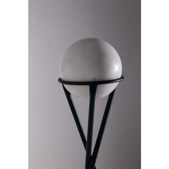 Italian Marble Decorative Sculptural Pedestal, 1950s, in Very Good conditions. Designed 1950 to 1959