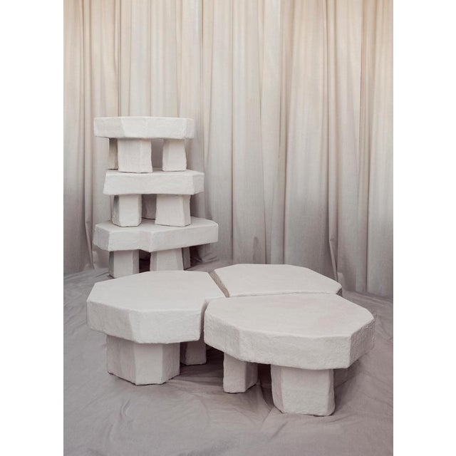 Set of 3 ruins segmented coffee table 3.0 pieces in resin by szymon keller. Dimensions: w 100 x d 100 x h 35 cm....