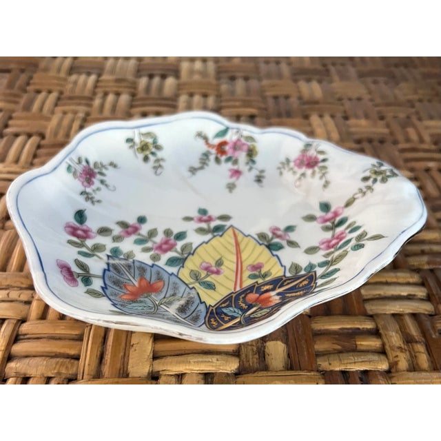 Tobacco Leaf Porcelain Catchall For Sale In Miami - Image 6 of 7