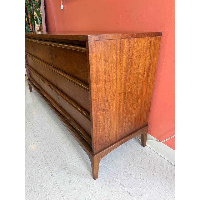 Mid-Century Modern Mid Century Modern Walnut 9 Drawer by Lane Furniture From Their Rhythm Line For Sale - Image 3 of 12