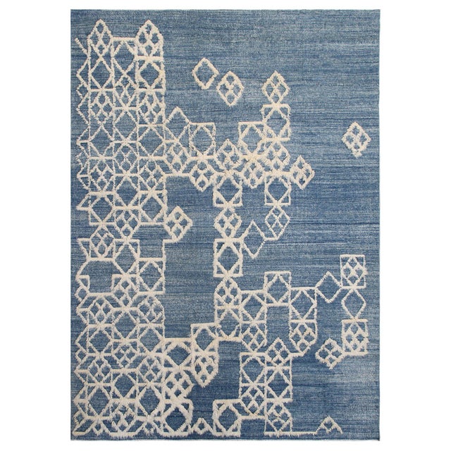 8x10 Ariana Modern Kilim | Blue and White Geometric Handmade Rug For Sale In Los Angeles - Image 6 of 6