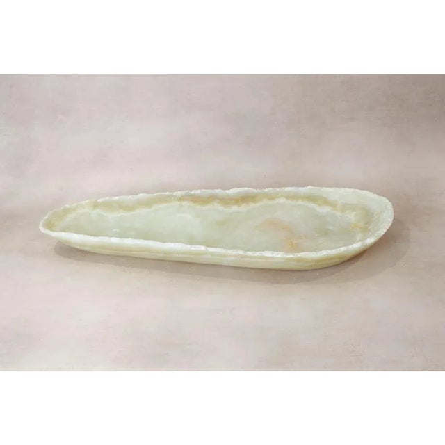 Premium onyx bowl with raw edge – a timeless statement piece elevate your home or office decor with the premium onyx bowl,...