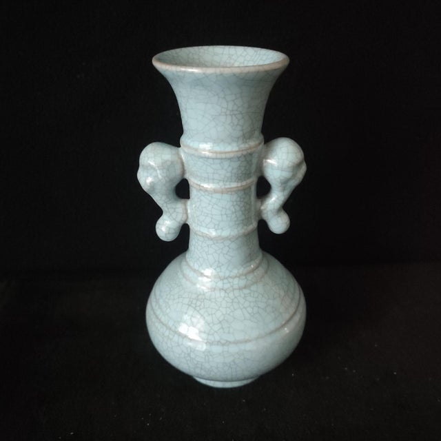 W-10cm,H-18.5cm Experience the beauty and elegance of Chinese history with our Chinese Vintage Porcelain Handcrafted with...