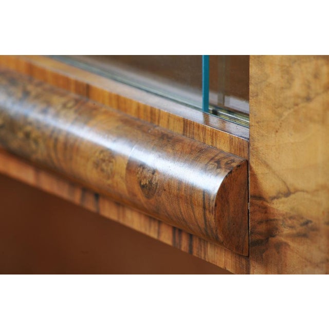 Art Deco Showcase in Walnut by J. Halabala for Up Závody, Czech, 1920s For Sale - Image 4 of 18