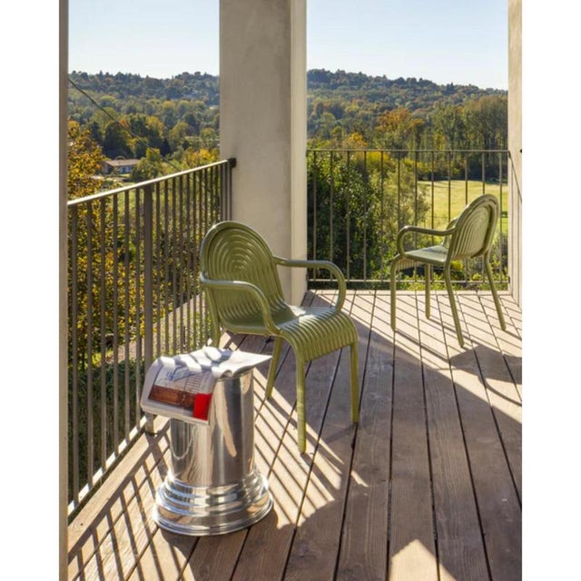 Rl 07 Round Side Table in Mirror-Polished Aluminum by Caspal For Sale - Image 4 of 10