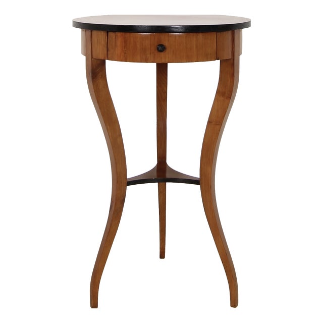 19th Century German Biedermeier Cherry Wood Side Table For Sale