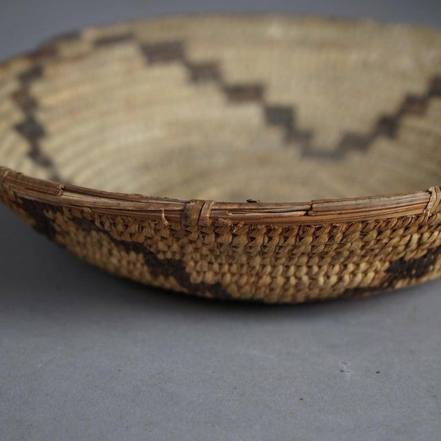 Wood Antique Southwest Navajo Decorated Low Basket Circa 1920 For Sale - Image 7 of 7