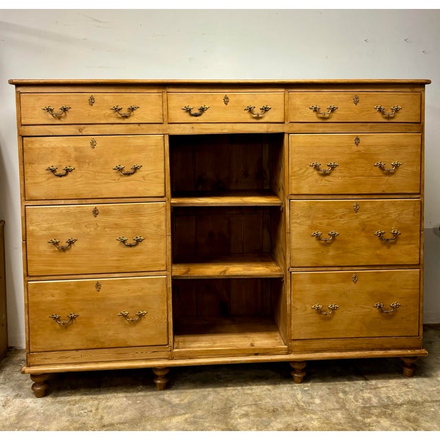 19th Century English Pine Vestry Fitting Chest of Drawers For Sale In Naples, FL - Image 6 of 7