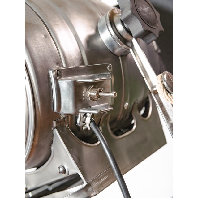 Hollywood Keg Light Floor Lamp with Fresnel Lens from Bardwell McAlister, 1950s For Sale - Image 13 of 18