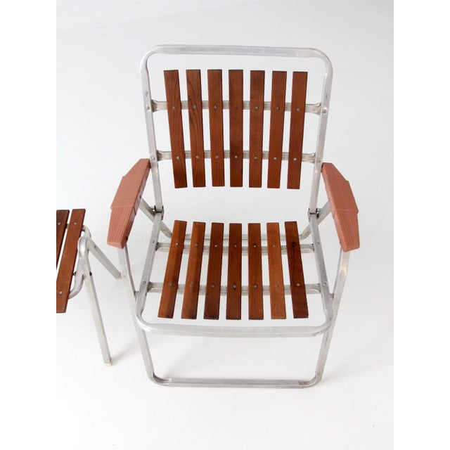 Mid 20th Century Mid-Century Aluminum & Wood Slat Chair With Side Table Set For Sale - Image 5 of 17
