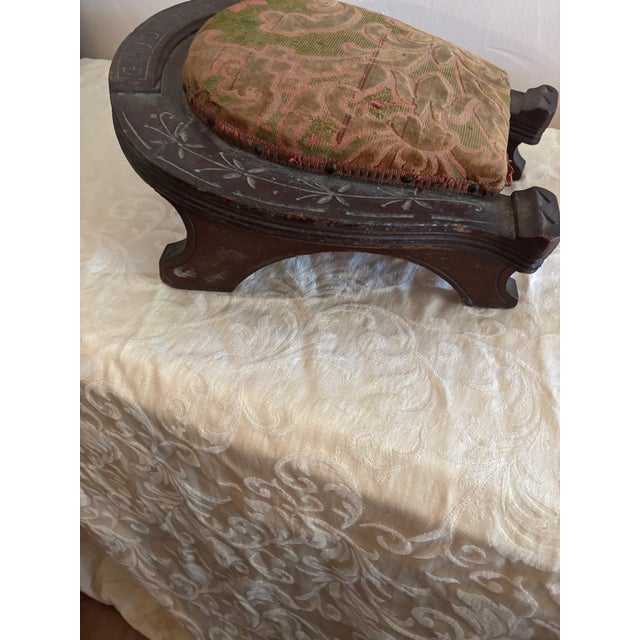 Wood Late 19th Centur Victorian Horseshoe Footstool For Sale - Image 7 of 7