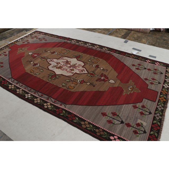 Transitional Mid Century Vintage Kilim Red Gray Medallion Floral Rug For Sale - Image 3 of 10