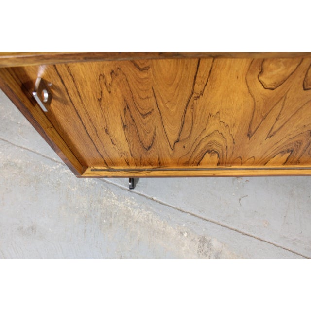 Chrome Mid-Century Modern Richard Young for Merrow Associates Chrome Credenza For Sale - Image 8 of 10