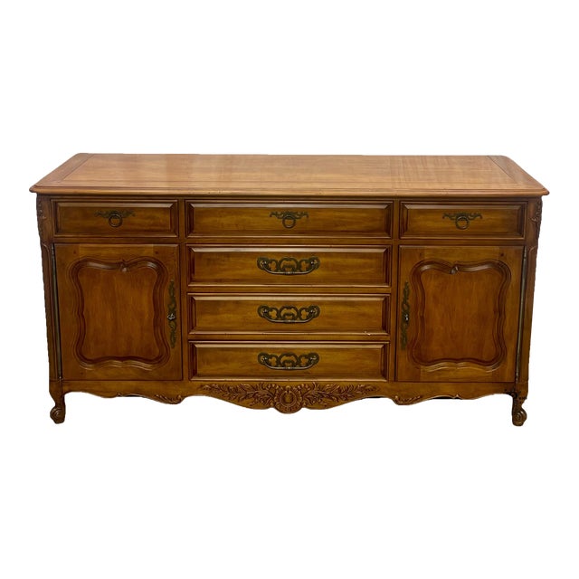 Vintage Hickory White Flanders Collection French Country Style Walnut