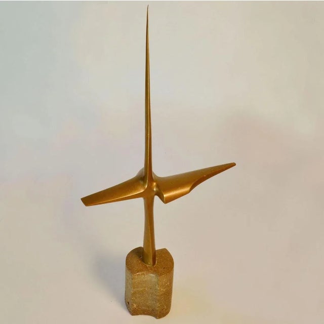 Abstract Aerodynamic Bronze Sculpture, Dutch, 1977 For Sale - Image 6 of 9