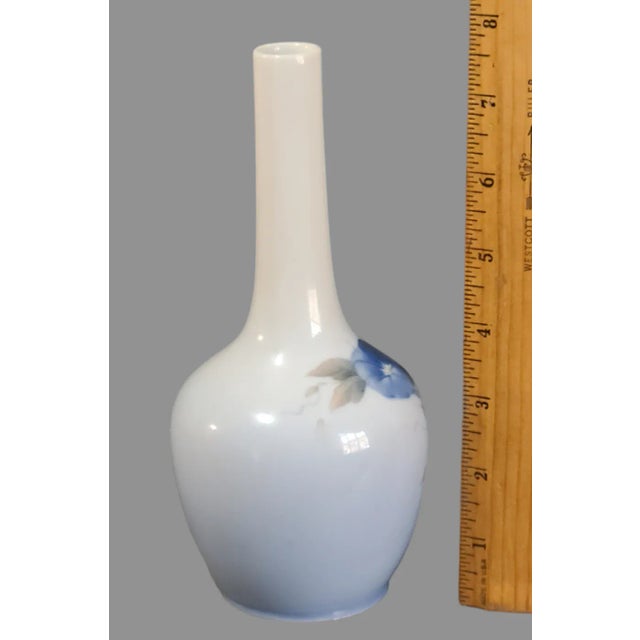 Add a touch of Mid-Century Modern elegance to your home decor with this vintage Royal Copenhagen porcelain vase. Made in...