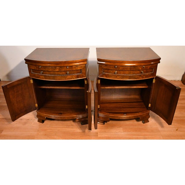 1930 Pair of English Regency Burl Walnut Nightstands / Bedside Tables / Commodes For Sale - Image 13 of 18