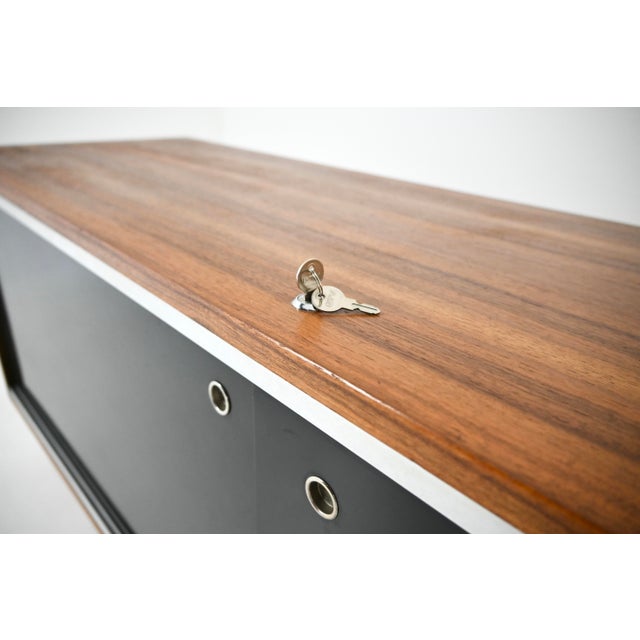 Sideboard attributed to George Nelson for Herman Miller, 1970s For Sale - Image 10 of 13